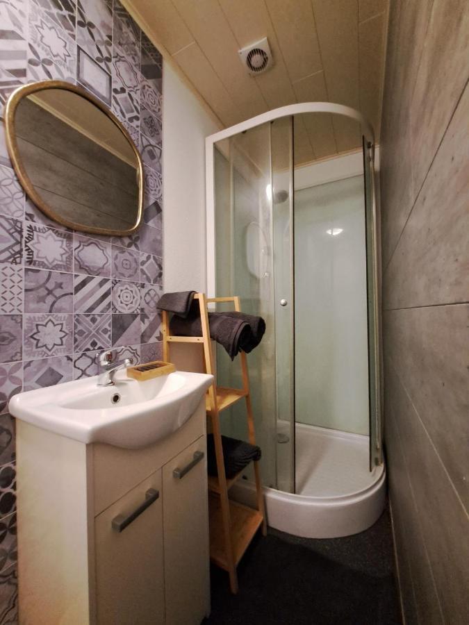 Aux Champs Des Cloches Apartment Houffalize Ngoại thất bức ảnh
